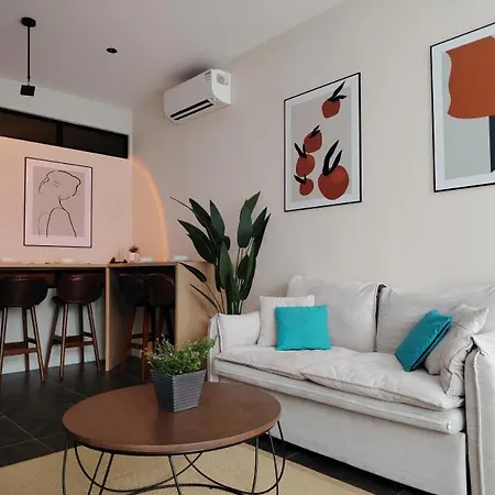 Scarletz Suites In Central Klcc By Deko Kuala Lumpur Room photo