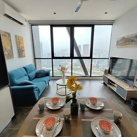 Scarletz Suites In Central Klcc By Deko Kuala Lumpur Exterior photo