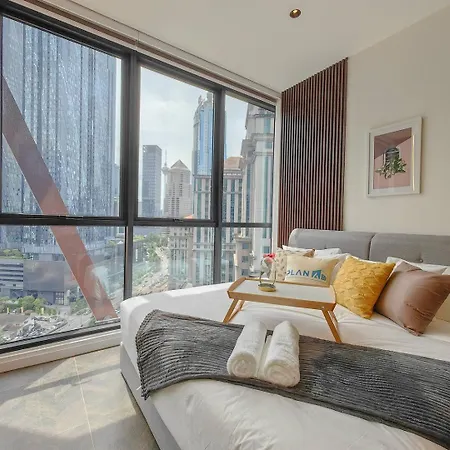 Scarletz Suites In Central Klcc By Deko Kuala Lumpur Exterior photo