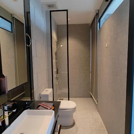 Scarletz Suites In Central Klcc By Deko Kuala Lumpur Room photo