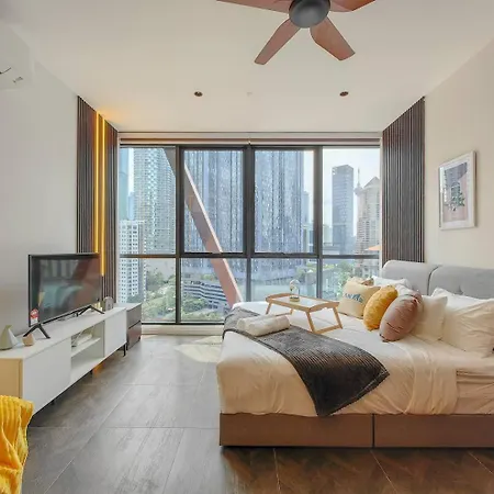 Scarletz Suites In Central Klcc By Deko Kuala Lumpur Exterior photo
