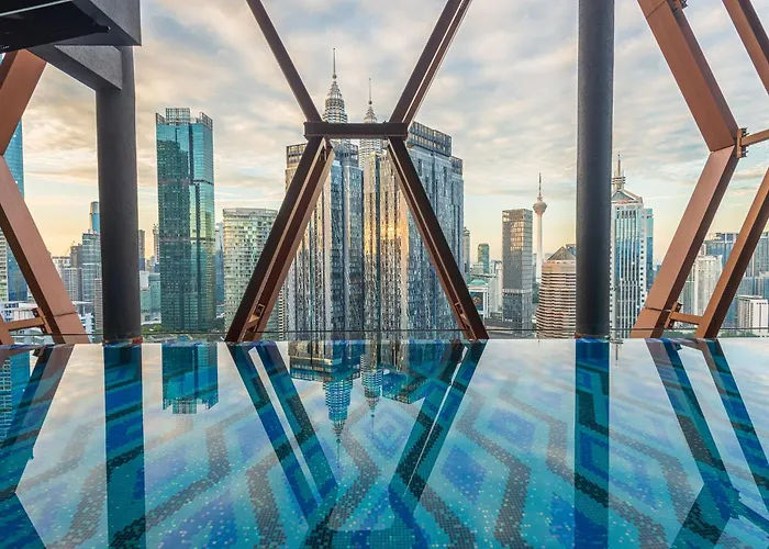 Scarletz Suites In Central Klcc By Deko